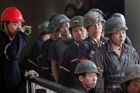 Nejméně 22 lidí zahynulo při neštěstí v čínském uhelném dole