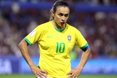 Drsná bitva pohlaví: slavné Brazilky prohrály 0:6 se šestnáctiletými hráči z akademie
