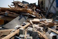 Zemětřesení a záplavy snížily zisk Allianz o 45 procent