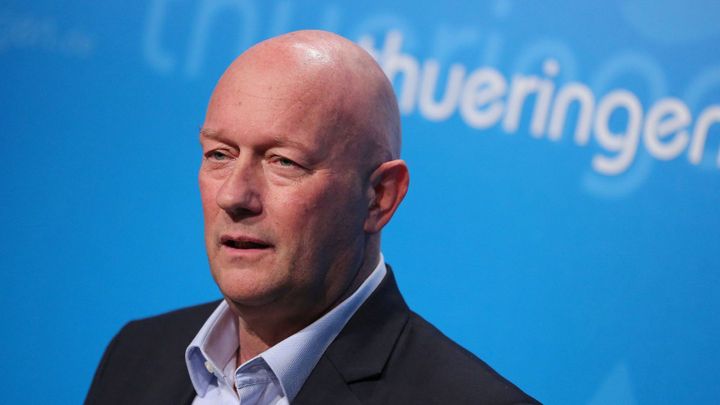 Hlasy od německé AfD byly příliš. Kemmerich odstoupil z funkce durynského premiéra
