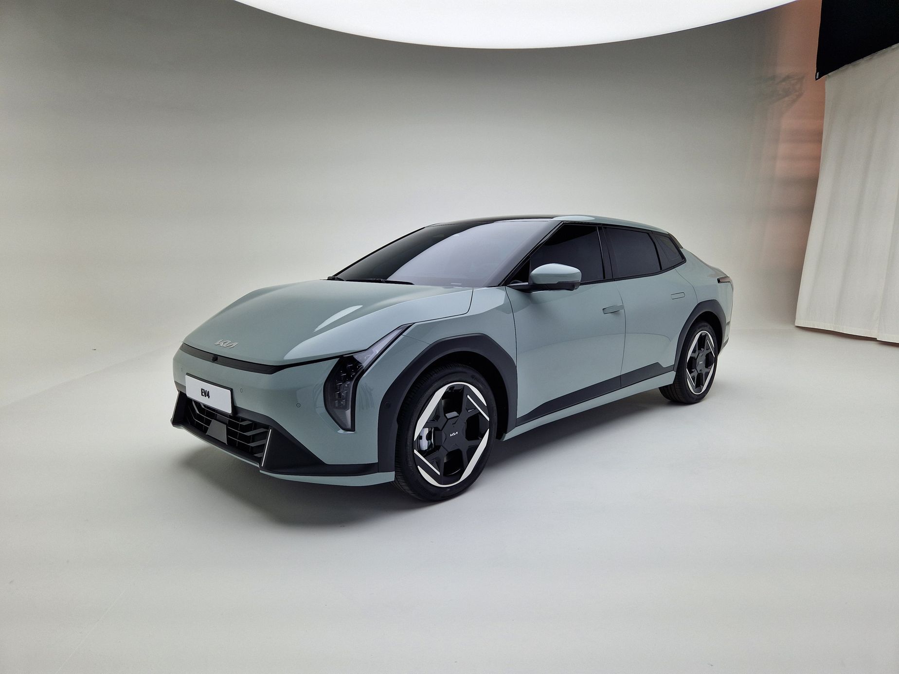 Kia EV4 živě Španělsko