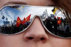 Rusové demonstrují, v Moskvě se jich sešlo až 120 tisíc