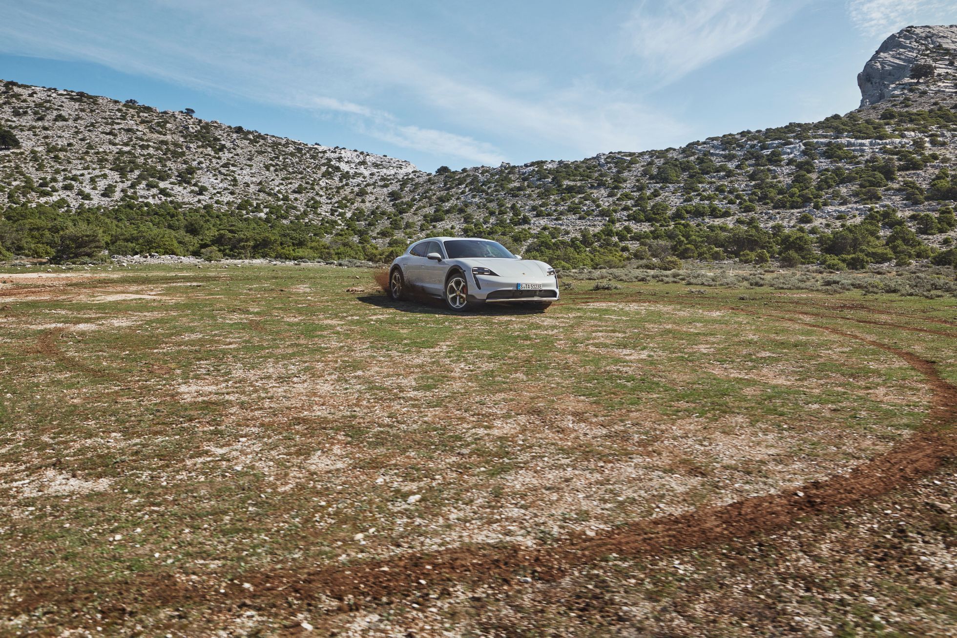 Porsche Taycan Cross Turismo - EMBARGO do 4. března 16:30