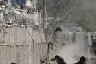 U základny NATO v Kábulu se odpálil sebevrah