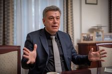 Ministerstvo spravedlnosti získalo bitcoiny za miliardu od obchodníka s drogami