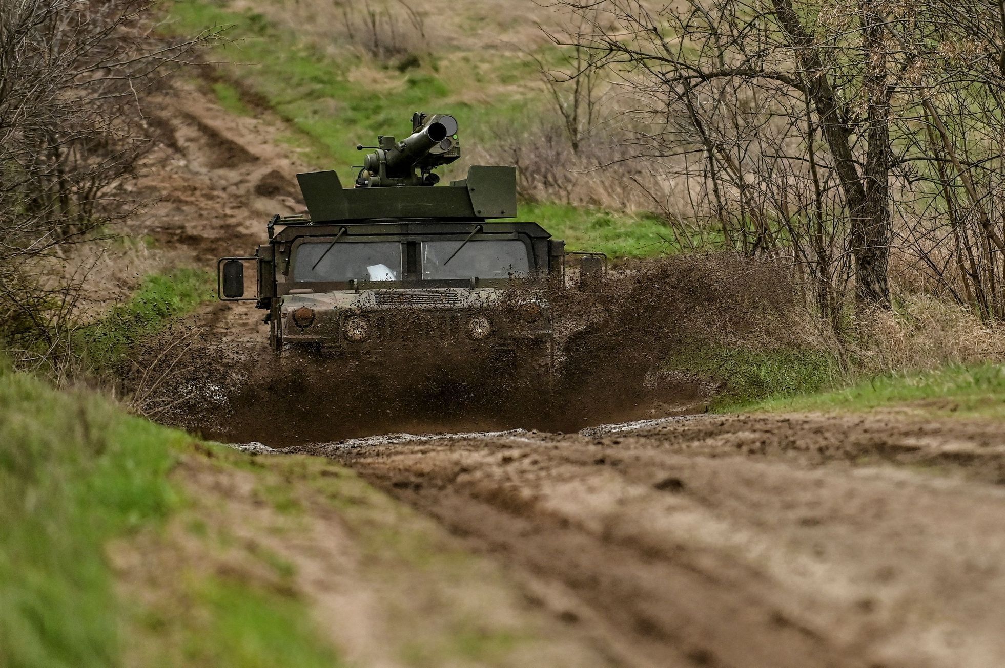 Ocelová brigáda 16