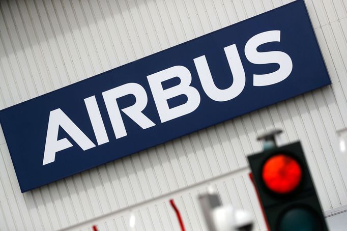 Logo firmy Airbus