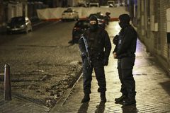 Stojí za krádeží množství zbraní teroristi? Lisabon řeší chmurné podezření, v armádě padají hlavy