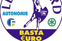 Basta euro! V italských volbách se na scénu vracejí klauni