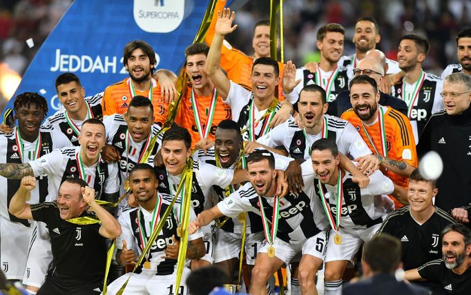 Juventus slaví zisk Superpoháru