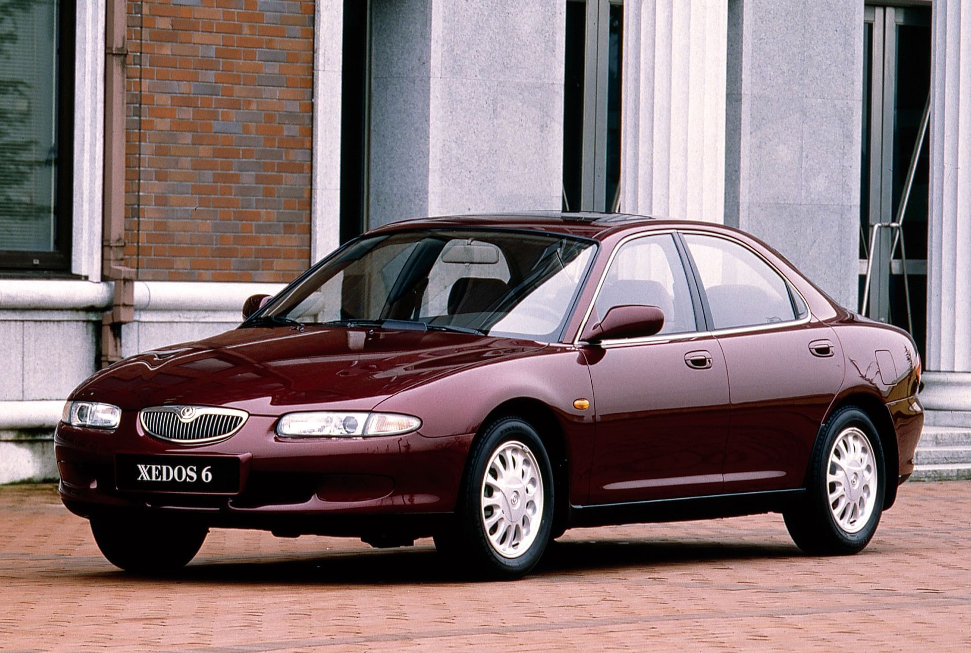 Mazda historie japonská automobilka