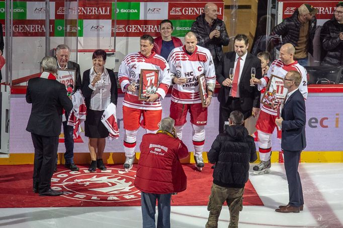 90 let třineckého hokeje: Exhibice Třinec - Vsetín