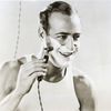 Jednorázové užití / Fotogalerie / Gillette / Před 120 lety požádal americký vynálezce King Camp Gillette o první patent na holicí strojek s vyměnitelnými čepelkami.