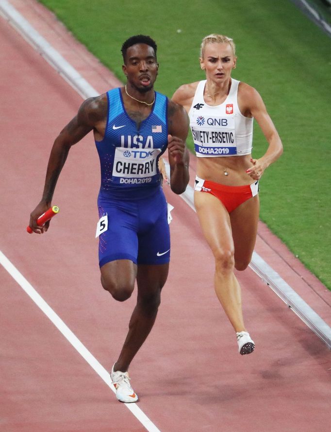 Athletics - World Athletics Championships - Doha 2019 - 4x400 Metres Relay Mixed - Khalifa International Stadium, Doha, Qatar - September 29, 2019 Michael Cherry of the U