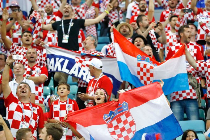 Chorvatští fanoušci po zápase s Ruskem na MS 2018