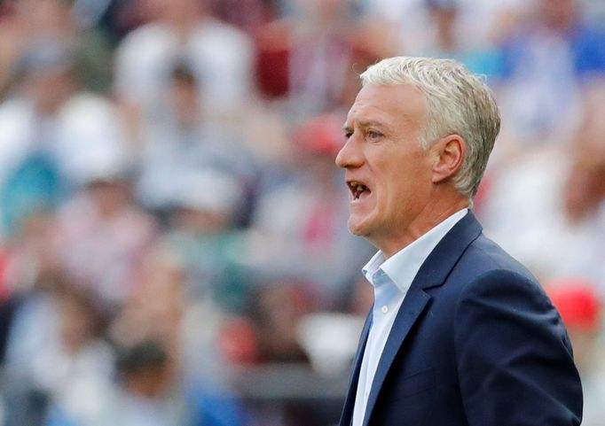 Didier Deschamp v zápase Francie - Austrálie na MS 2018