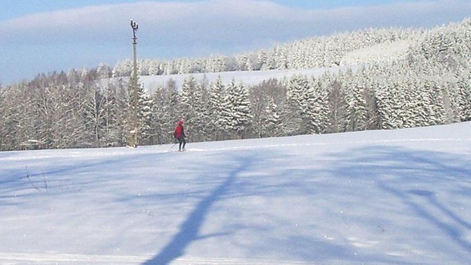 Krušnohorská lyžařská magistrála nebude ochráněna celá, část z ní totiž spadá pod Ústecký kraj. (Ilustrační foto)