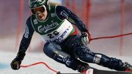 Američan Bode Miller na trati legendárního sjezdu ve švýcarském Wengenu.