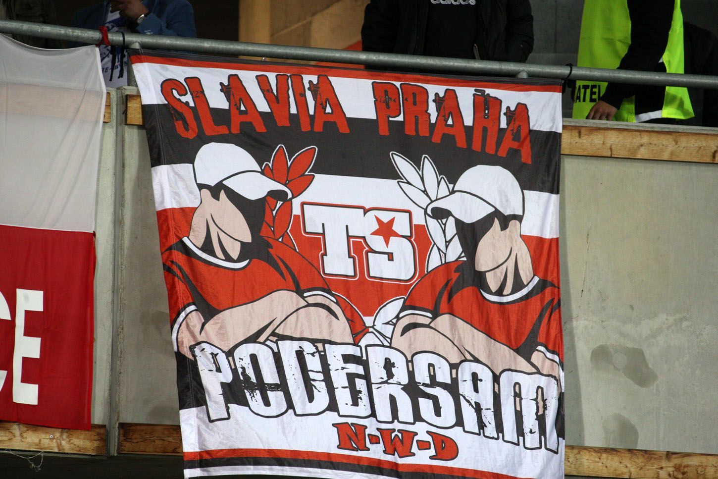 Derby Slavia - Sparta: transparent