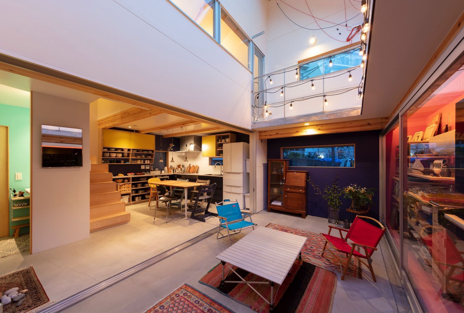 Yoshitaka Suzuki and Associates