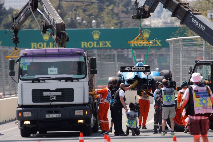 Formula One F1 - Azerbaijan Grand Prix - Baku City Circuit, Baku, Azerbaijan - April 26, 2019   The car of Williams' George Russell is recovered after stopping on track