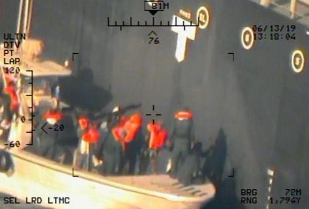 Video z napadení tankeru zveřejněné USA