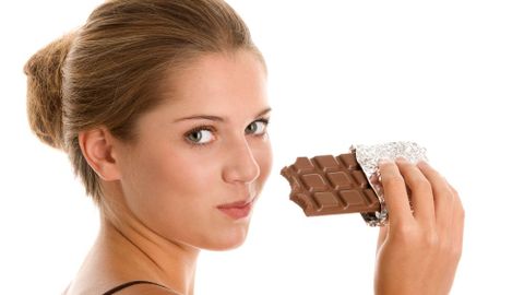 Čokolády na rozdíl od muže nemá žena nikdy po krk