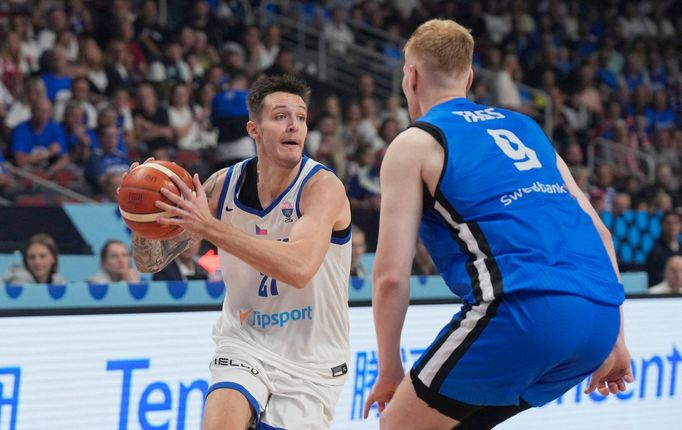 Vít Krejčí v zápase ME v basketbalu 2025 proti Estonsku