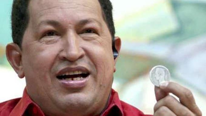 Hugo Chávez je blízkým přítelem kubánského vůdce Fidela Castra. Pokusy CIA o jeho likvidaci jsou legendární