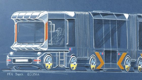 Parkovat měl přímo pod Stalinem. Autobus Kryštof dojel na divoké devadesátky