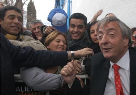 Nestor Kirchner mezi svými přízivci