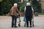 Přibývá anorektiček i mezi seniory. Chtějí být fit nebo nejí kvůli úmrtí blízkých