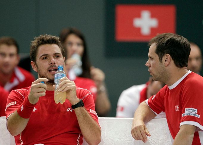 Davis Cup, Švýcarsko - Česko: Stanislas Wawrinka a nehrající kapitán Severin Lüthi