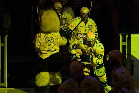 TELH, Zlín-Brno: nástup Zlína