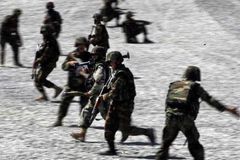 Sebevražedný útočník zabíjel v Afghánistánu