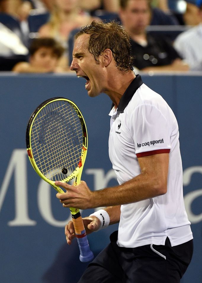 US Open 2015 - Richard Gasquet v zápase s Tomášem Berdychem