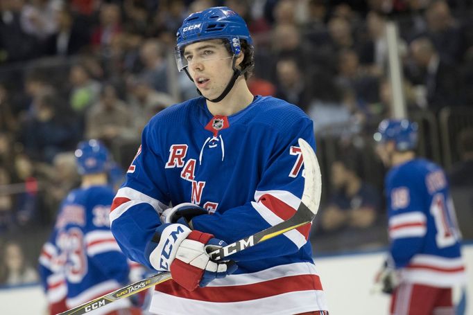 Filip Chytil v dresu Rangers.