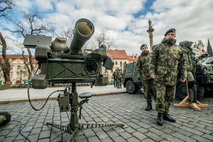 Výstava vojenské techniky Armády České republiky, Hradčanské náměstí, Praha, 12. 3. 2019