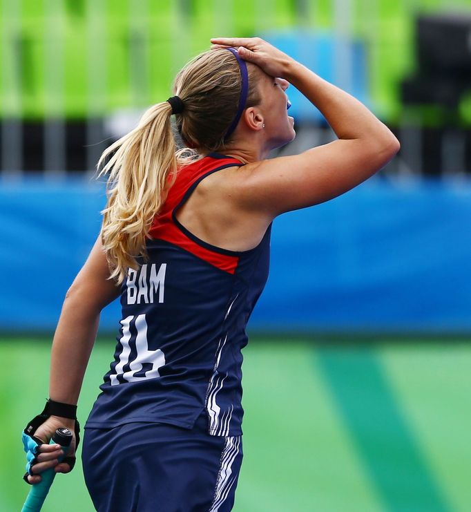 Women's Pool B Australia v USA - Olympic Hockey Centre - Rio de Janeiro, Brazil - Katie Bam (USA) of USA reacts after missing an attempt.