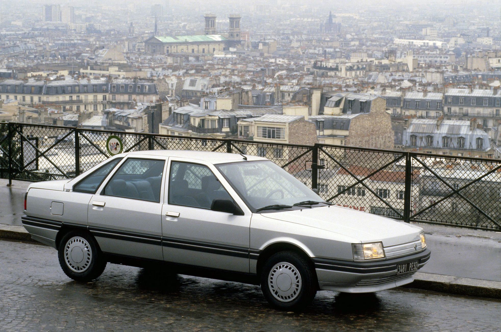 Renault 21