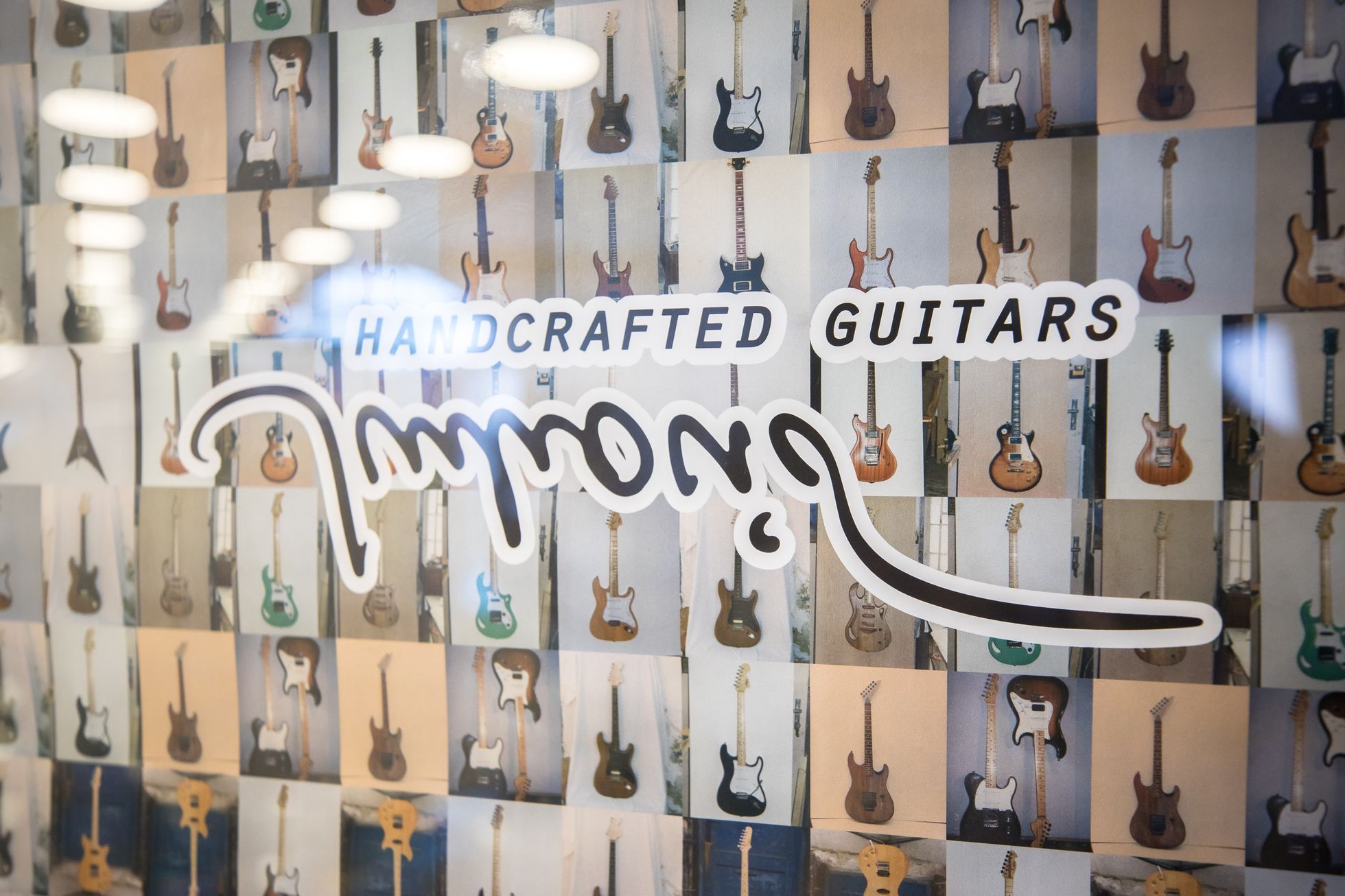 Výstava kytar Petera Jurkoviče, Regionální muzeum Jílové u Prahy