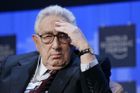 Kissinger jednal v Moskvě s Putinem, podle Kremlu přijel na výroční expertní fórum