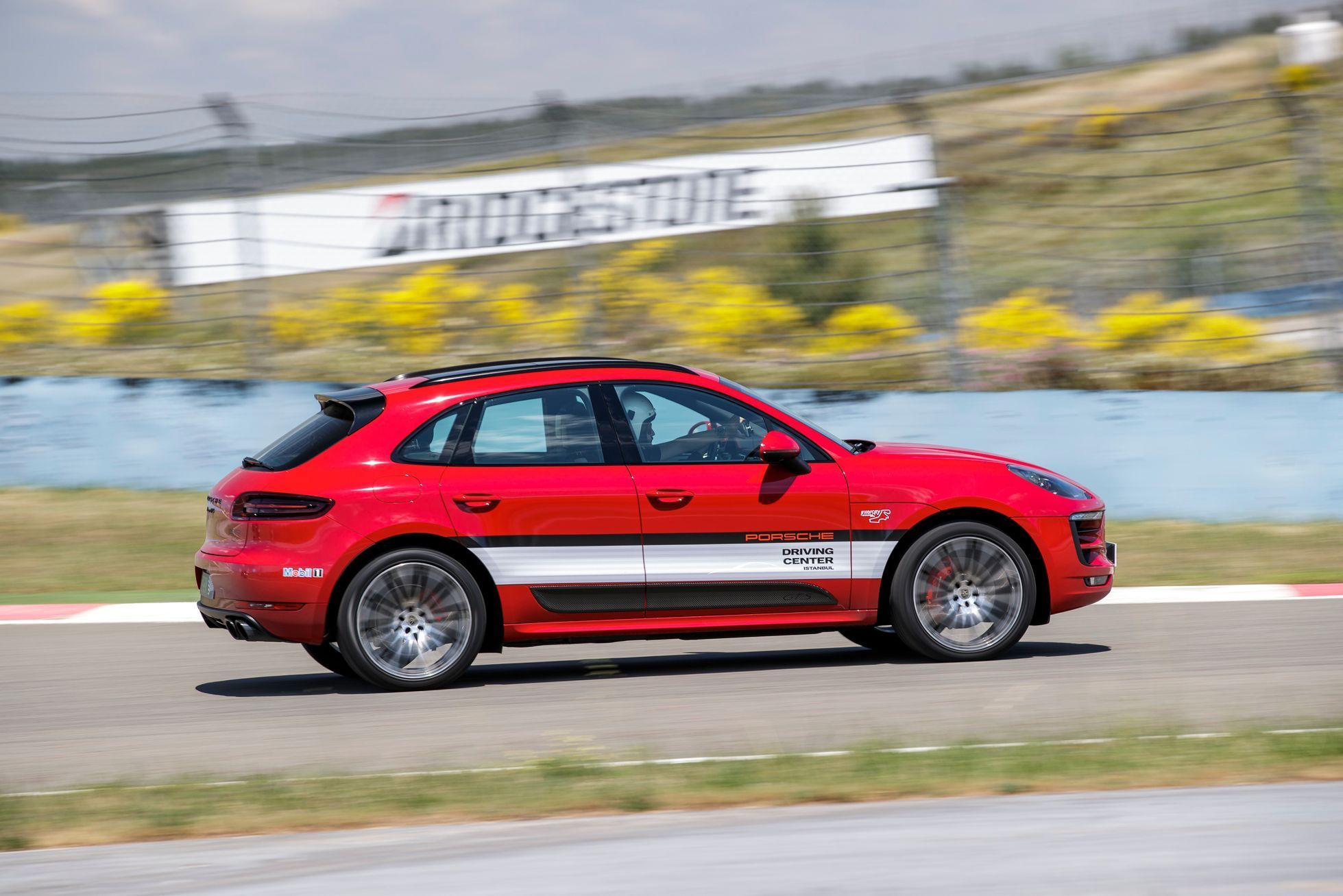 Porsche Driving Academy