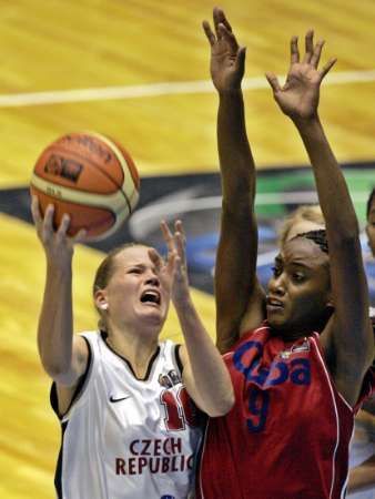 Česko - Kuba: Mokrošová, Amargová