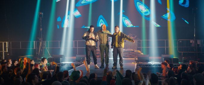 Fotografie z filmu Kneecap.