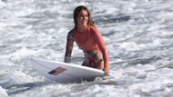 Ve startovním poli nechybí ani jedna z největších hvězd světového surfingu, Američanka Caroline Marksová.