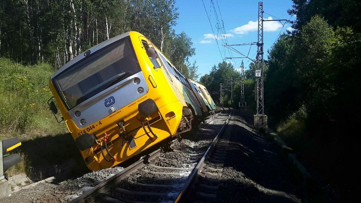 vlak, Lázně Kynžvart, vykolejení