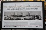 Výstava Praha nerealizovaná ukazuje, jak mohlo vypadat 14 významných pražských staveb - například svatovítská katedrála, Staroměstská radnice, Národní muzeum, Národní divadlo či podzemní dráha nebo severojižní magistrála.