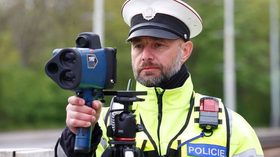 Česko prošpikované radary. Tady je seznam 984 míst, kde dnes měří rychlost