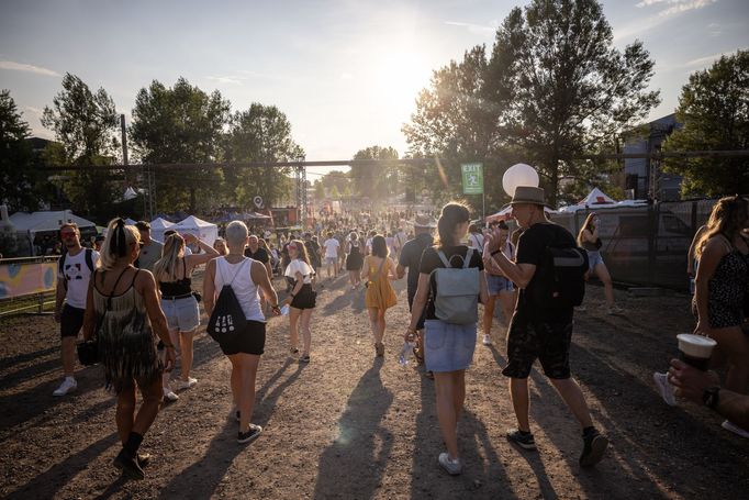 Snímek z prvního dne festivalu Colours of Ostrava.